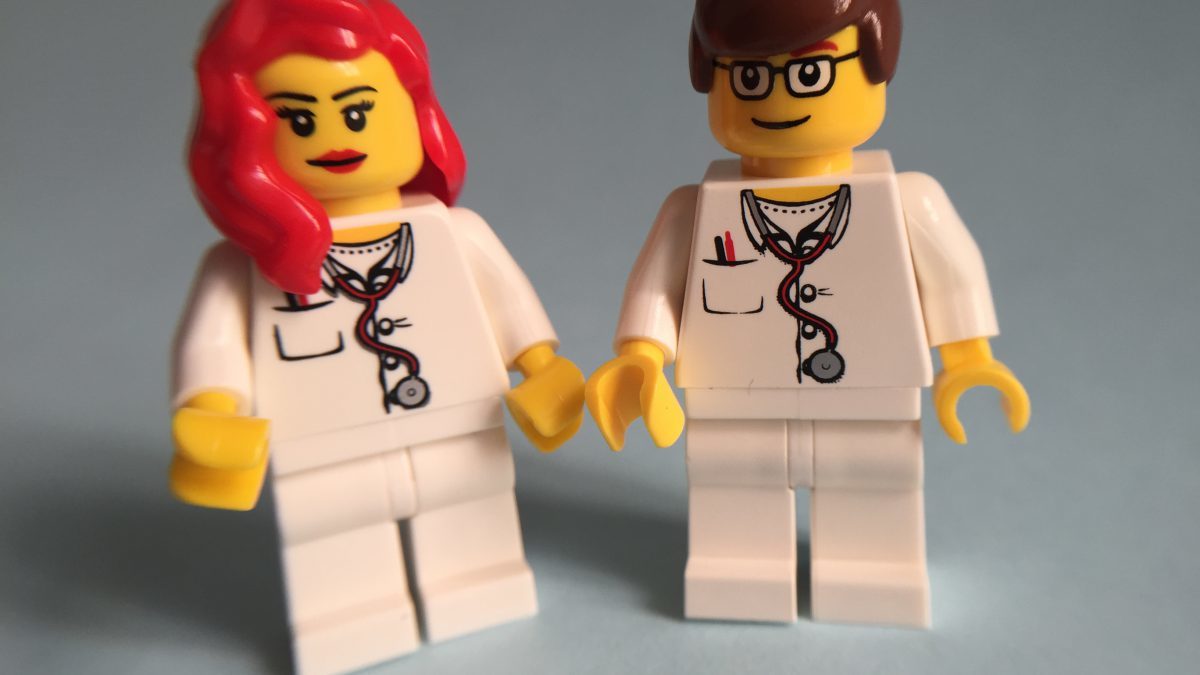 figurines lego docteurs